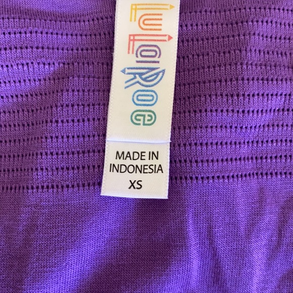 Shirt - Picture 3 of 3